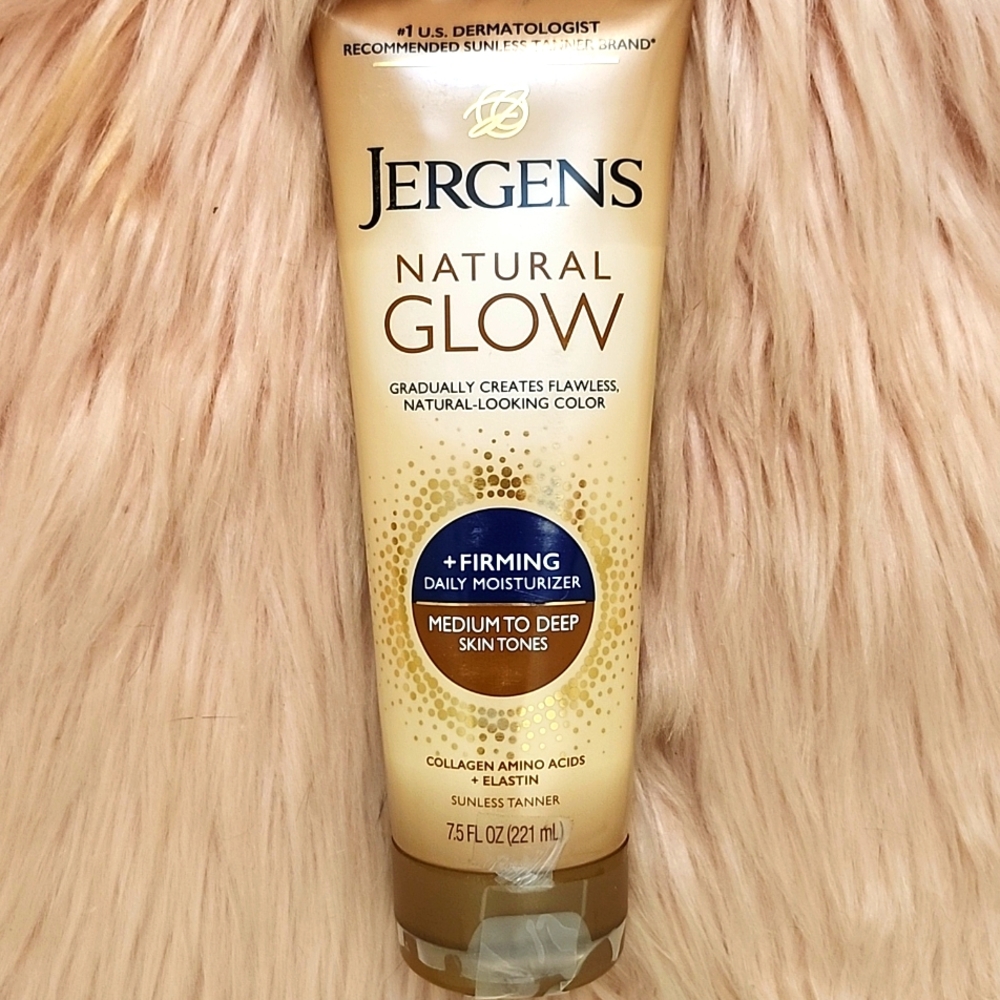 Brand New JERGENS NATURAL GLOW + FIRMING DAILY MOISTURIZER